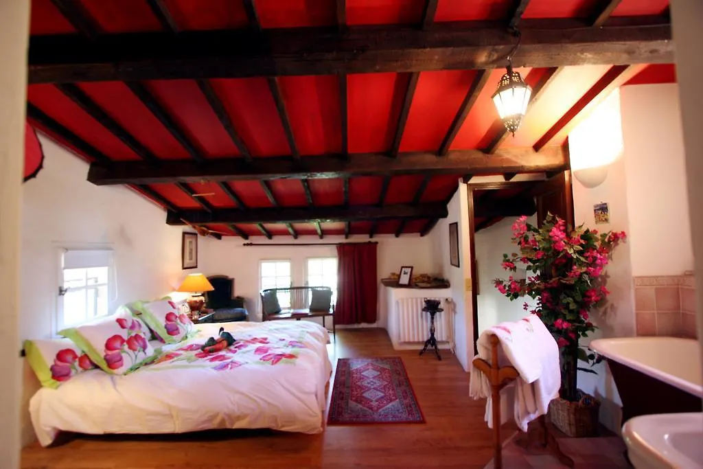 Bed and Breakfast La Ferme Saint-Marc-Jaumegarde Frankreich