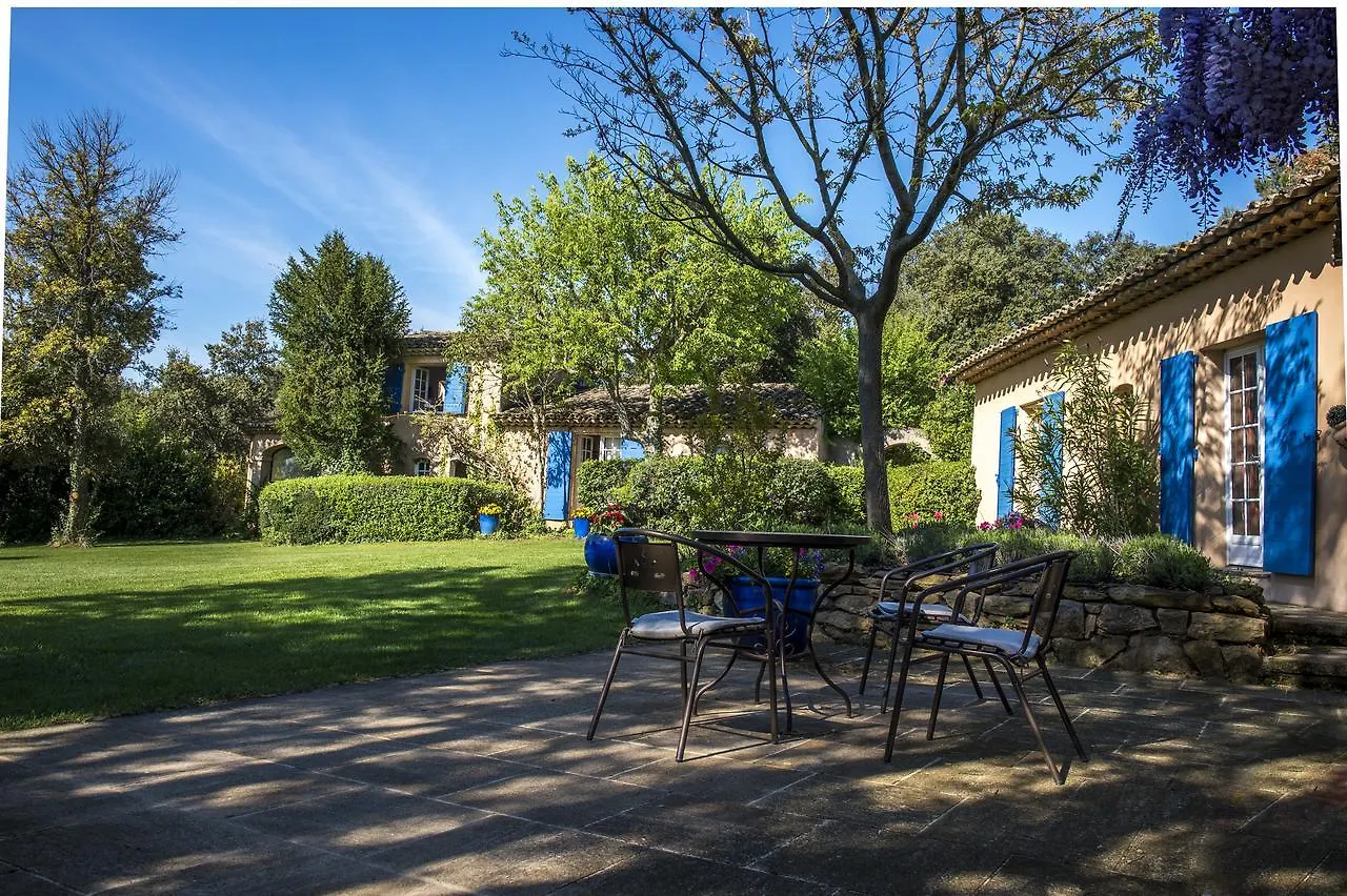 Bed and Breakfast La Ferme Saint-Marc-Jaumegarde
